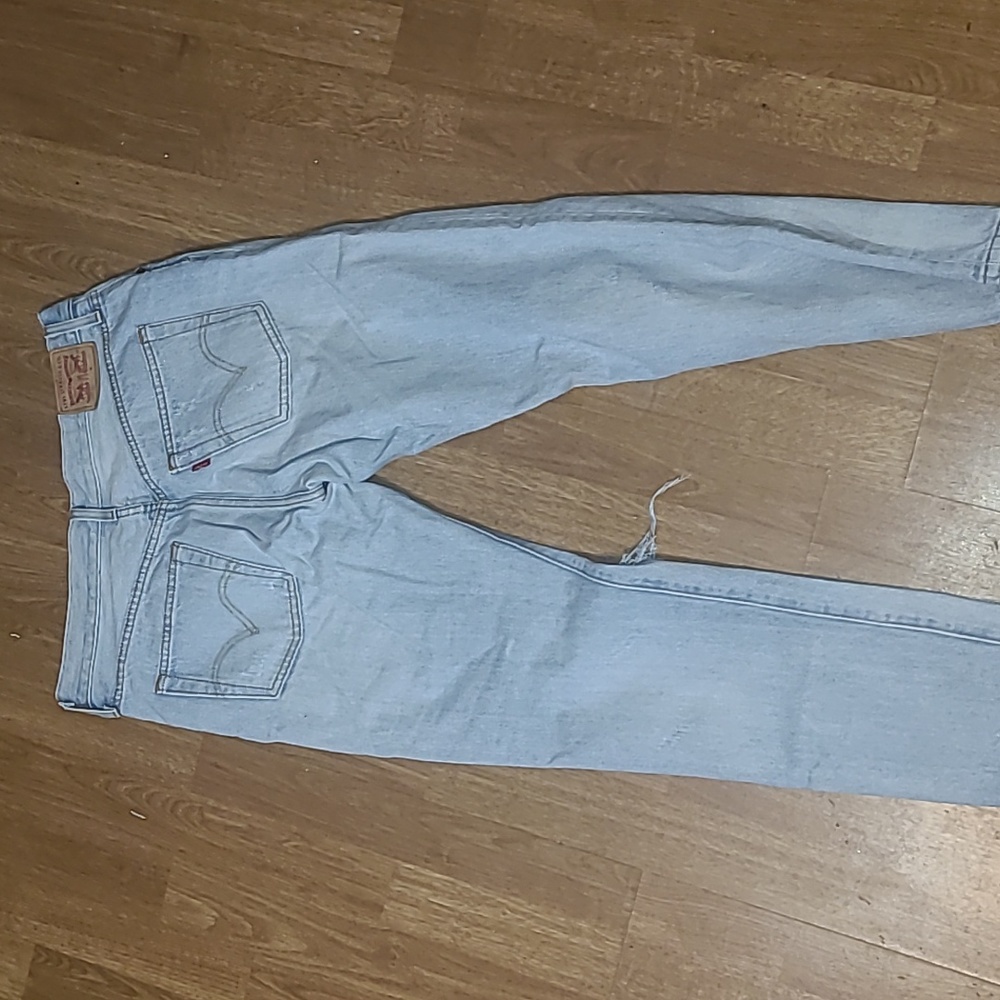 Levi's 501 Button Fly Light Wash Distressed Jeans Sz 14/32 - Picture 4 of 4